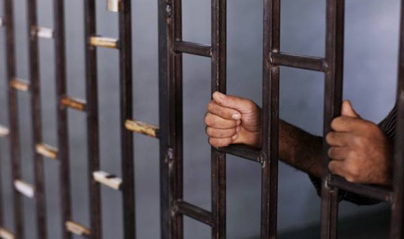 المغرب الرياضي  - شقيق داني ألفيس يوضح حقيقة انتحاره داخل السجن