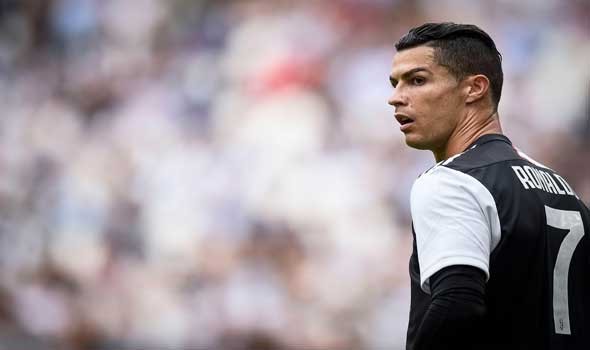 المغرب الرياضي  - رونالدو يصر على الرحيل عن اليونايتد لينضم لأتلتيكو مدريد