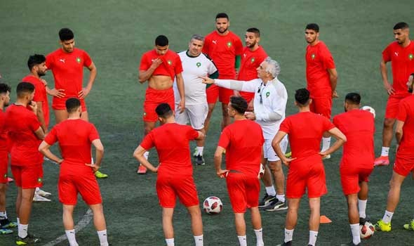 المنتخب المغربي يواصل الاستعدادات بعد اكتمال الصفوف في المعمورة