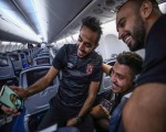 المغرب الرياضي  - لفتة إنسانية رائعة الشناوي الفوز بكأس السوبر لزميله مؤمن زكريا1462976/1235
