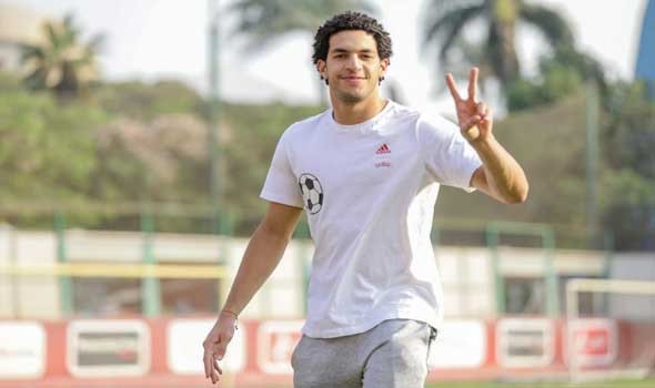 المغرب الرياضي  - مصطفى شوبير يرد على تسبب والده في فشل انتقال أبو جبل لـ الأهلي