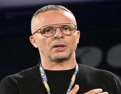 المغرب الرياضي  - وهبي يكشف كواليس نهائي المونديال ويتحدث عن والدته وقراءتها للقرآن