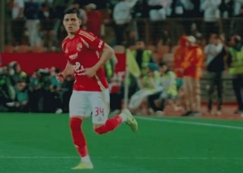 المغرب الرياضي  - المغربي أشرف بن شرقي يتوج أفضل لاعب في الجولة الخامسة بالدوري المصري بعد تألقه مع الأهلي