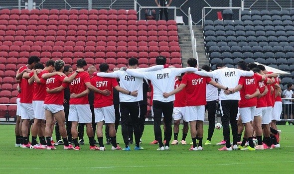 المغرب الرياضي - وصول منتخب مصر إلى فندق الإقامة في العلمين وسط استقبال جماهيري حافل بعد العودة من كأس العالم 2026