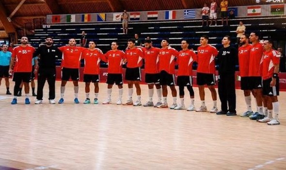المغرب الرياضي  - منتخب مصر لكرة اليد يتأهل لنهائي ألعاب البحر المتوسط بعد الفوز على الجزائر 27-25
