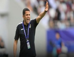 المغرب الرياضي  - كواليس انفعال الحسين عموتة على لاعب الأهلي تثير اهتمام الإعلام المغربي